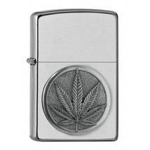 2007653 Zippo öngyújtó csiszolt Króm színben - Cannabis Embléma