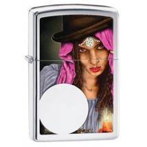 28656 Zippo öngyújtó, magasfényű króm alapon- Boszorkány