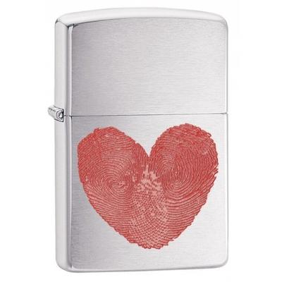 29068 Zippo öngyújtó, csiszólt króm színben- Ujjlenyomtos szív